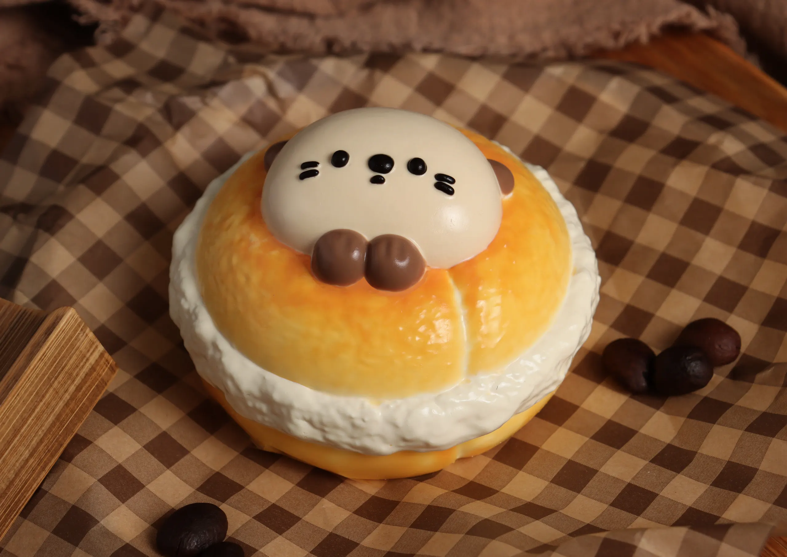 Dessert friend 10, alternate view 1
