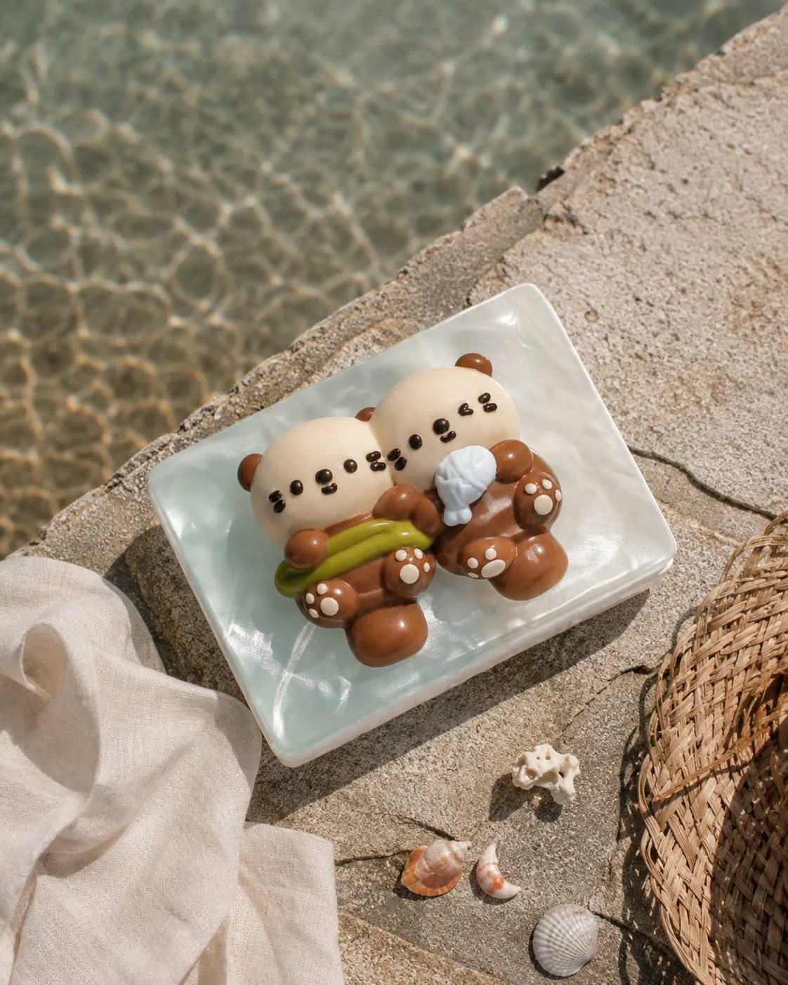 OMIOMI friends resting beside water